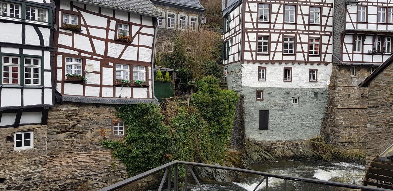 Horchem Hotel-Restaurant-Cafe-Bar Monschau Dış mekan fotoğraf